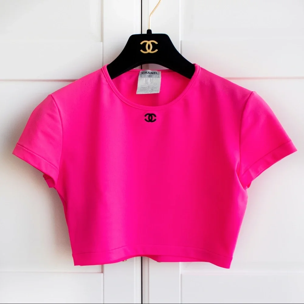 Iconic Chanel Vintage Spring 1995 Pink Black CC Logo 95P Crop Top - Picture 3 of 10
